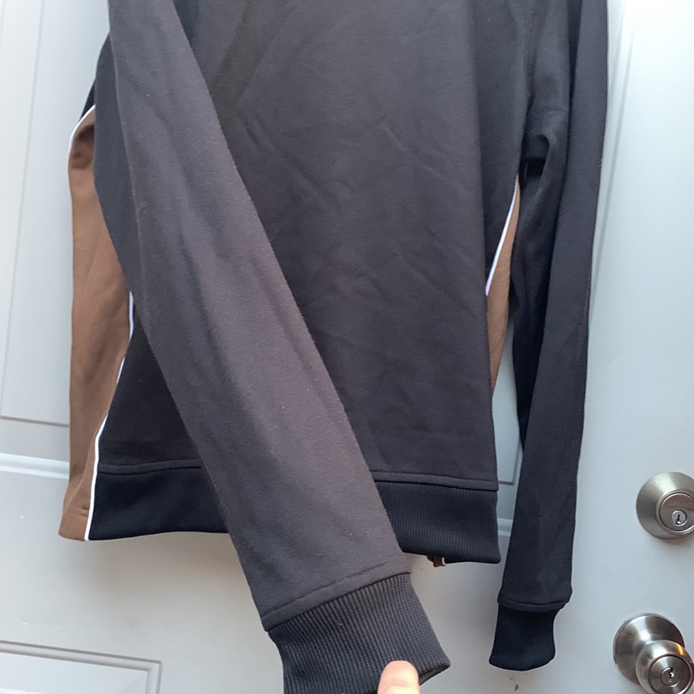 Puma Sweater - Picture 5 of 5